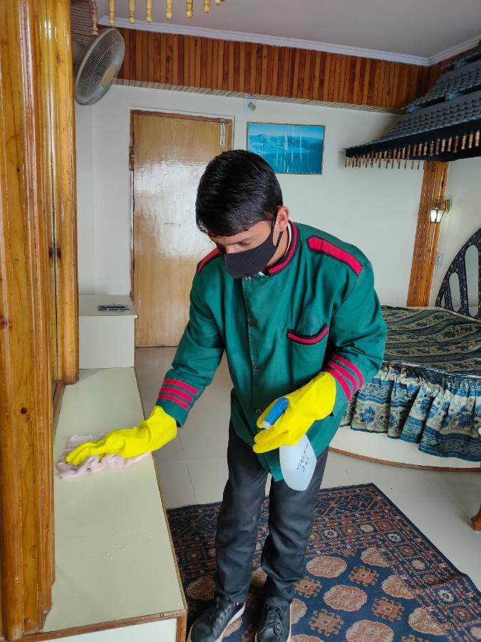 Brightland Hotel Shimla Exterior foto