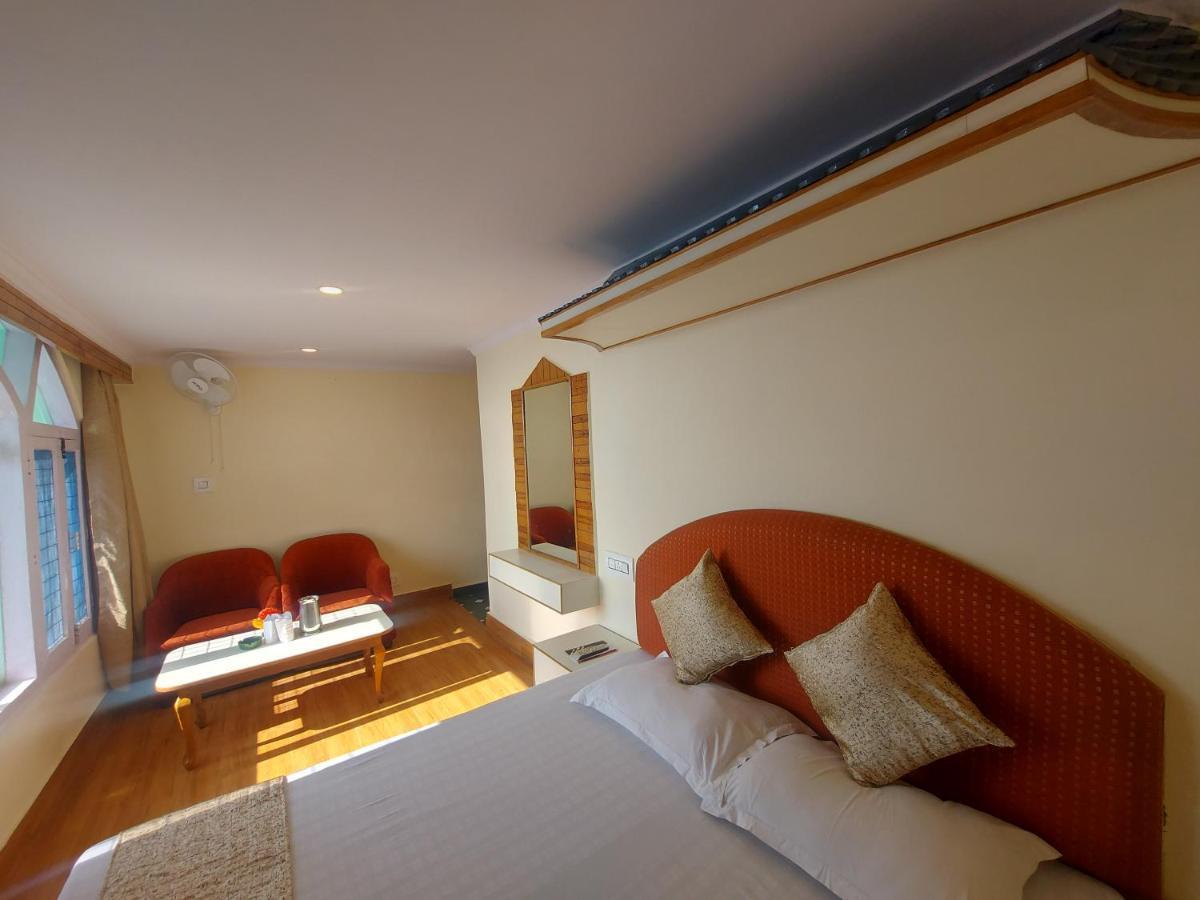 Brightland Hotel Shimla Exterior foto